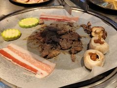 -哈哈碳都·牛肋条无限自助烤肉(台江万达店)
