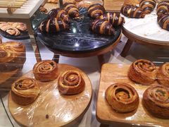 -巴黎贝甜(华堂新辰汇店)
