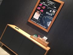 -星巴克(深圳宝能太古城南区店)