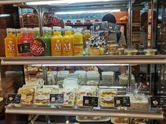 面包甜点陈列柜-精点味道(西安路店)