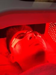 -美肤盾祛痘·问题肌头疗管理中心