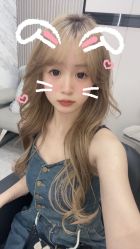 -FRIDAY星期五专业美发沙龙