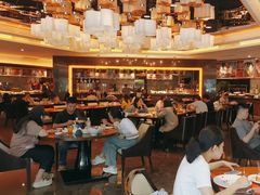 -岷山饭店-芝芝自助餐厅