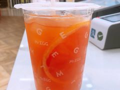 满杯红柚水果茶-蛋先生·爆蛋吐司(天一广场店)