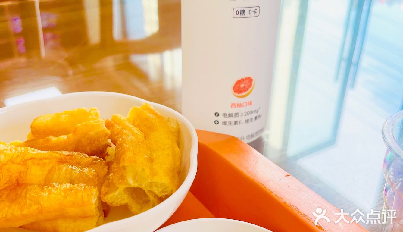 古德寺旁边的鳝鱼面，味道好浓[调皮]