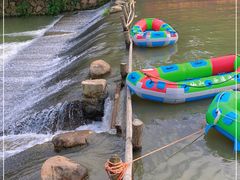 -仙山谷激浪漂流