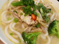 西域椒麻鸡汤米粉-西粉堂新疆米粉(朝外店)