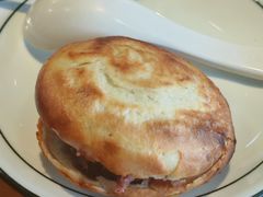 传统驴肉火烧-漕河全驴宴饭店(徐水店)