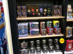 -泡泡玛特POPMART(杭州乐堤港店)