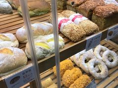 -BROAD面包路·欧式面包(龙湖时代C馆店)