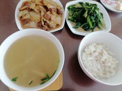 -天鹅到家·保姆月嫂育儿嫂(朝阳店)