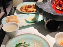 -江边城外烤全鱼(世茂广场店)
