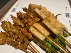 -新楚记烧烤·酒场·夺命肥肠(车公庙店)