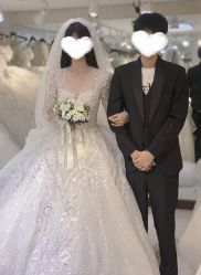 -LOVINA洛维娜婚纱礼服