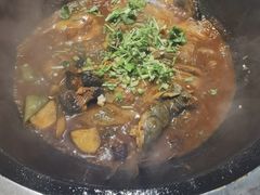 -咱屯子铁锅炖直营店(保利店)