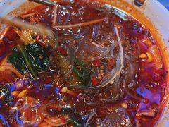 -夜火烤摊·东北烧烤酒场·老杨小黄鱼