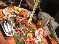 -驿都金陵大酒店-停车场