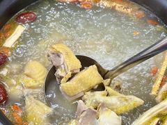 -濠轩阁特色生蚝火锅(水湾路店)