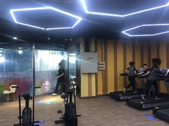 -宝德龙游泳健身