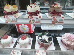 -花花卷卷·鲜食蛋糕(静安久光百货店)