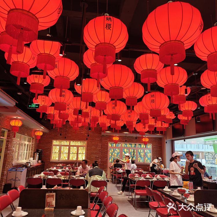 大舅舅妈来姚稷吃铁锅炖大鹅啦