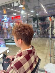 -乾健·烫染·接发SALON