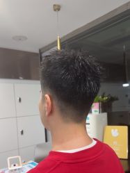 -镁连社·美联社