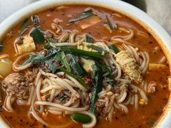 -官渡李记小锅米线(新亚洲体育城百合园东北)