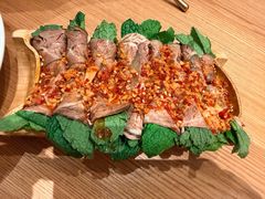薄荷牛肉卷-一坐一忘云南菜(北京skp店)