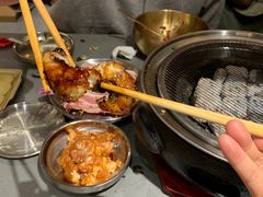 -围炉肉舍•炭烤活鳗•丹东海鲜烤肉(步行街店)