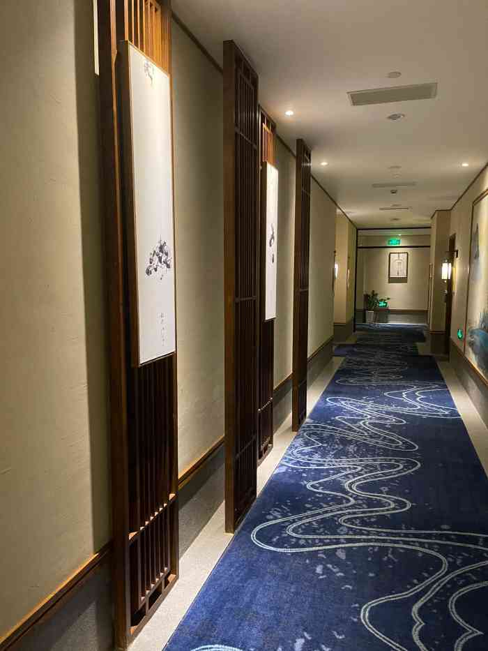 鼎族怡华(缤谷文化休闲广场店)-"10月初的时侯朋友带我去的,技师水平