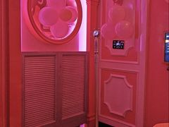 -UK派对KTV(日月广场店)