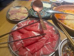 -洱火云南酸菜牛肉火锅(石景山当代商城店)