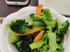 清炒西兰花-护国寺小吃(安定门店)