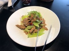 -悦融·京鲁菜·露台花园(安定门店)