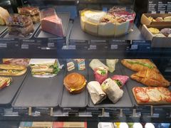 -星巴克(金谊广场店)
