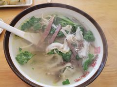 牛杂粉丝汤-小姜锅贴(凤凰街店)