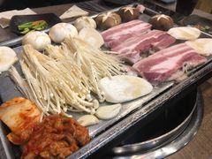 -香猪坊韩国烤肉专属门店(魏公村店)