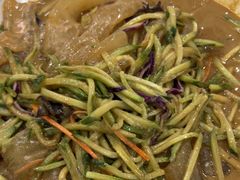 -一口猪海鲜浑锅·东北家常菜