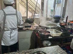 -正宗杨记普洱酸醋米线(总店)