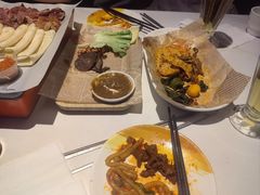 -小河公主秘制烤羊腿(小绿谷店)