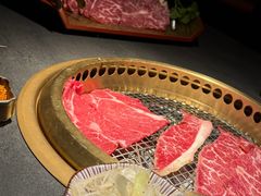 -铭牛烧肉·和牛海鲜自助(高新月牙湖店)