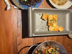 烘烤姚贵文建水豆-雀舞云南菜(天津天河城购物中心店)