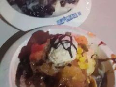 梁子刨冰王(王顶堤商业中心店)-梁子刨冰王&梁小糖(王顶堤店)