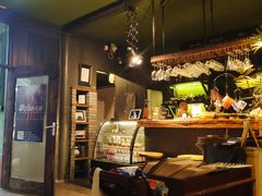 -出走咖啡·面包(宋庄店)