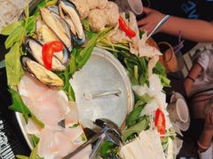 -大头虾越式风味餐厅(光明广场店)