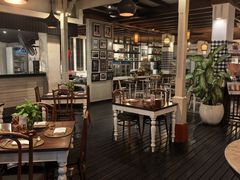 -DiAtas by Art Cafe Bumbu Bali