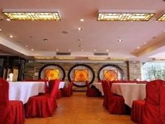 -静之湖湖畔餐厅