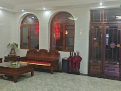 -微山岛春天里酒家