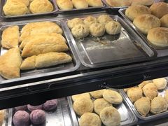 面包柜-琼海·狮椰美食楼